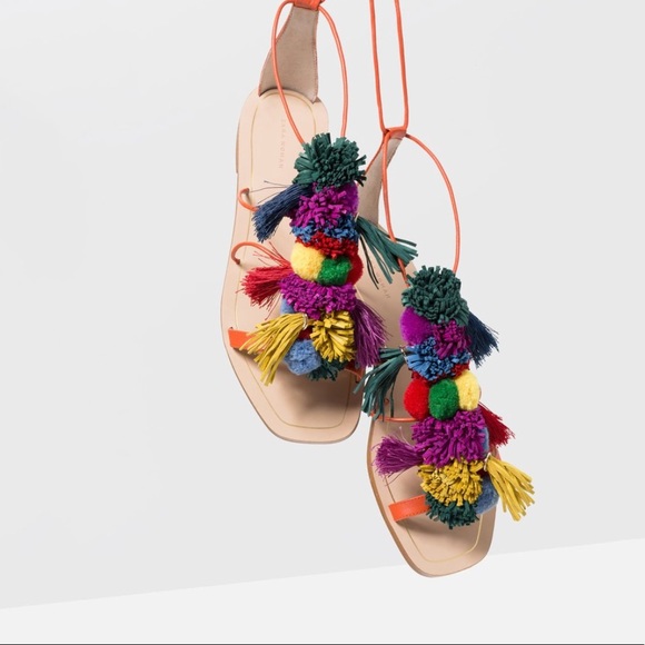 pom pom sandals zara